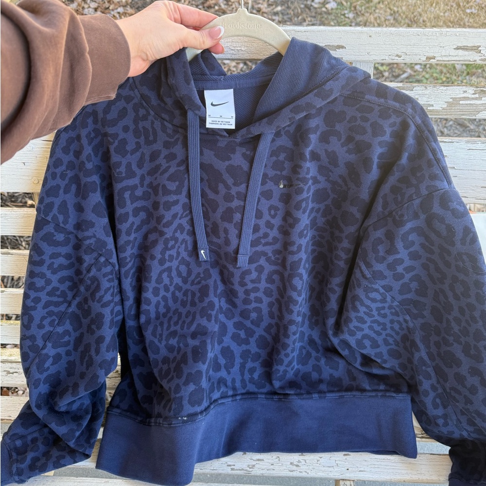 Nike pullover